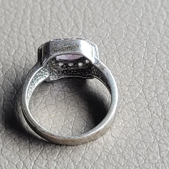 VINTAGE Womens 925 Purple Stone Crystal  STERLING SILVER RING SIZE 9 - Picture 6 of 7